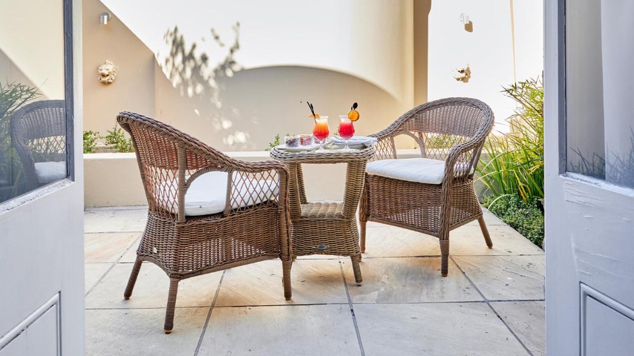 Hotel Dock House Boutique And By Newmark 5*