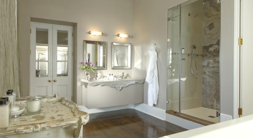 Hotel Dock House Boutique And By Newmark
